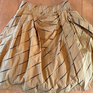 Anthropologie Floreat Size 4 70s flare with crinoline underskirt bow detail